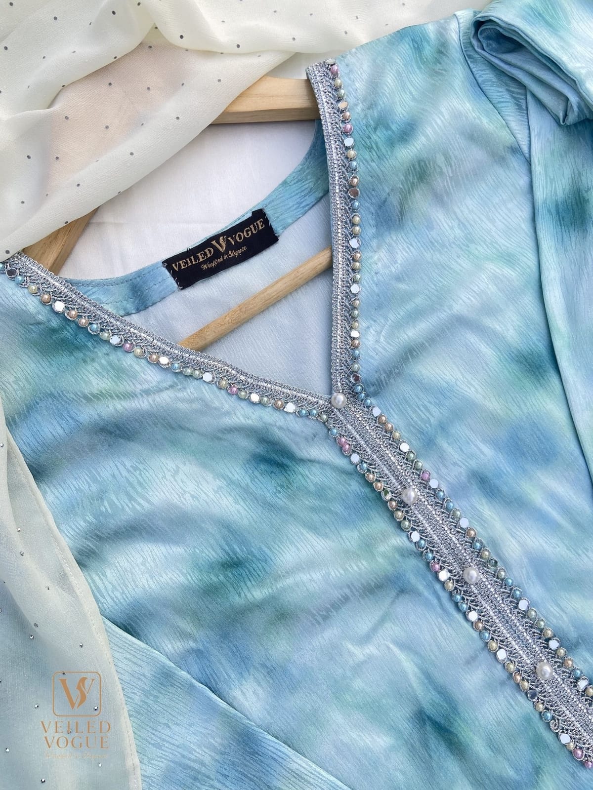 Lemon Shaded Sky blue jacquard Silk Pakistani Cut Lace Work 3 pcs - Image 5