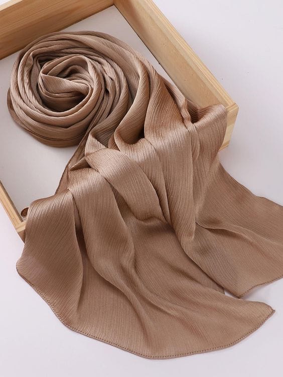 Elegant Muna Silk Party Hijab - Image 2