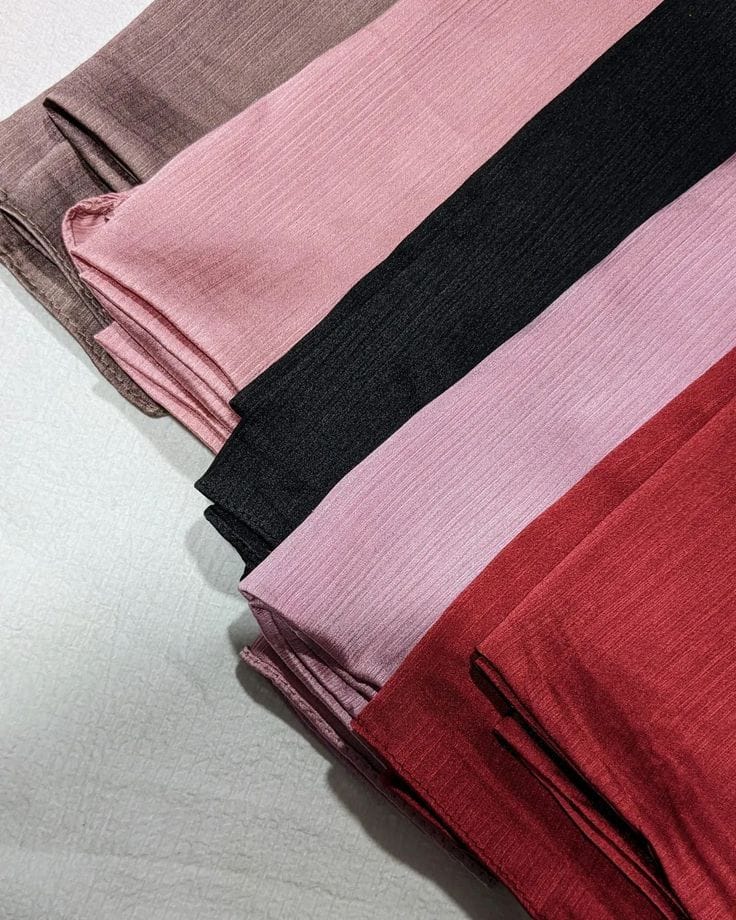 Shiny Shimmer Silk Hijab For Woman - Image 3