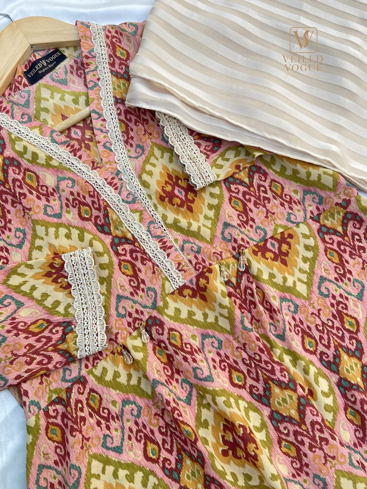 Anarkoli Style Ikkad Design with Lace Work 3 pcs - Image 4
