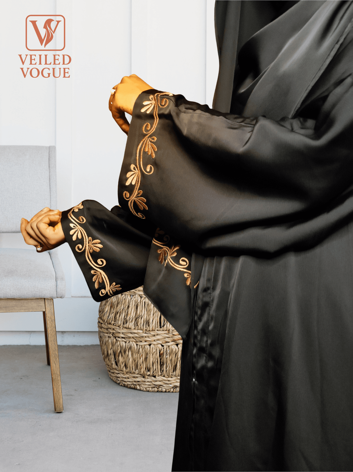 New Arrived Elegant Saffron Fabric Embroidery Dubai Aabaya - Image 1