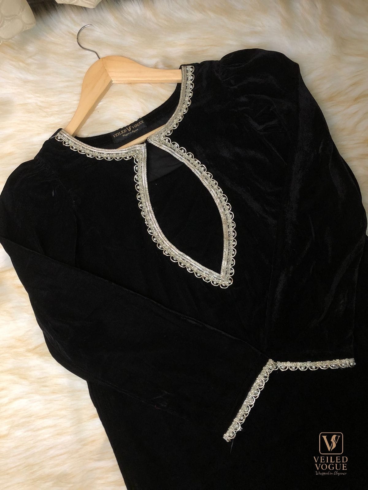 Black Velvet Winter Co-ord Set - Image 3